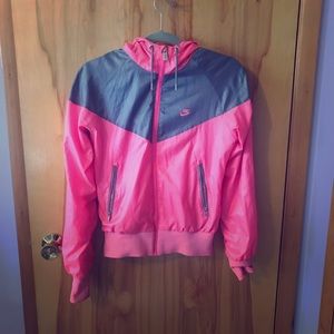 Nike windrunner hooded jacket